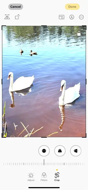 How to mirror a photo using the Photos app on iPhone